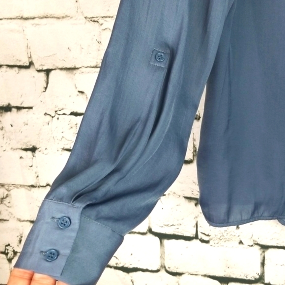 Lemon Tart Satin Button Up Blouse Large - Picture 4 of 6